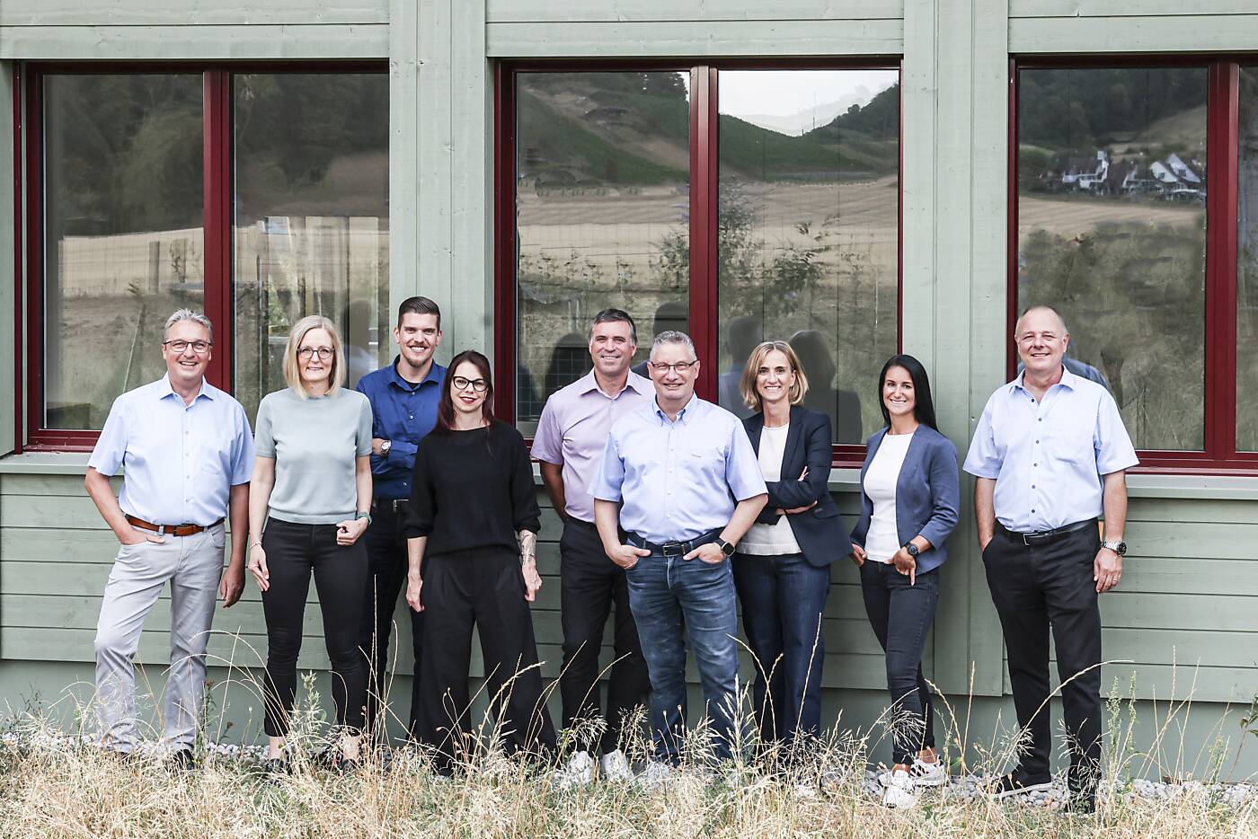 Gruppenfoto Gemeinderatsmitglieder und Gemeindeschreiber Platzhalter